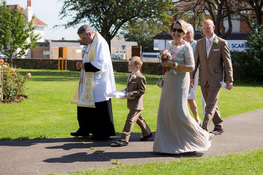 The bride's arrival